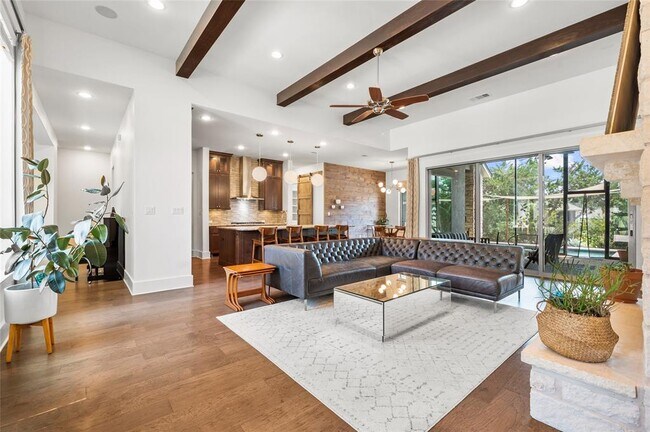 Building Photo - 939 Sad Willow Pass