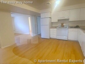 Building Photo - 3 Kent Ct