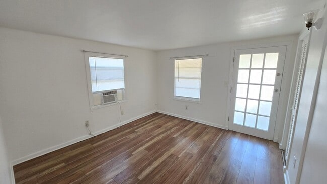 Building Photo - 5111 Swift Rd