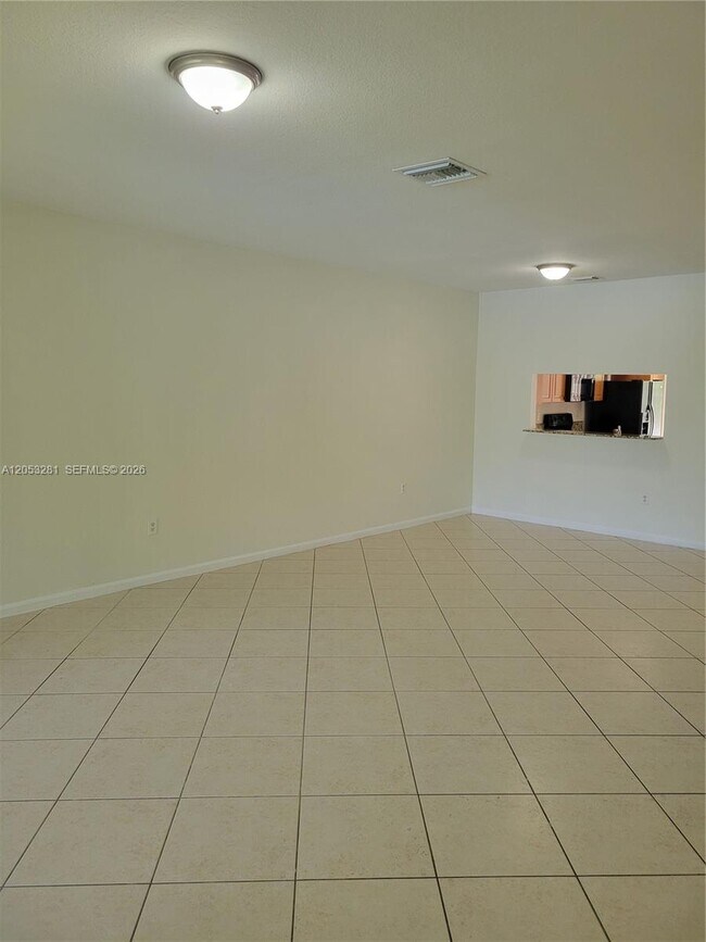 Foto del edificio - 2578 SW 82nd Ave