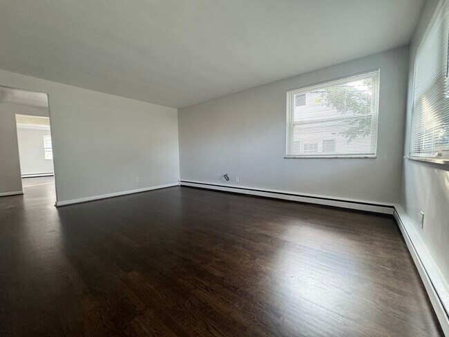 Living Room 1 - 4191 Hoffman Ave