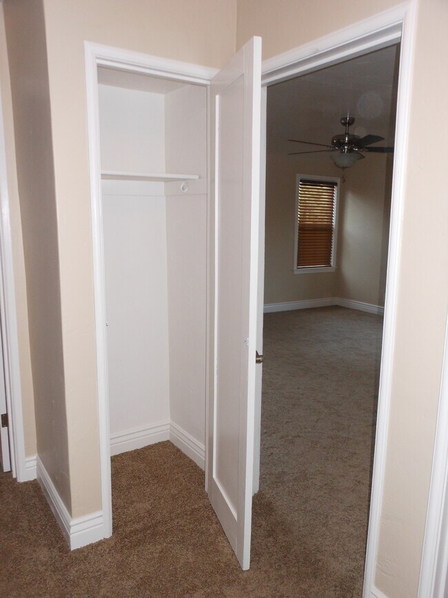 closet space - 4908 Gastman Way