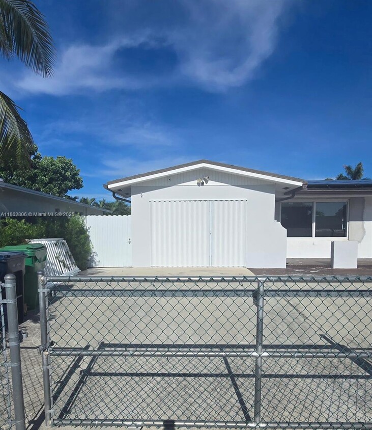 Foto principal - 19733 SW 119th Ct