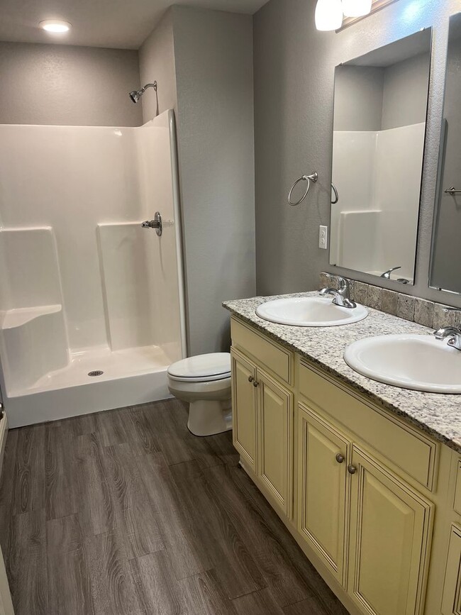 Foto del edificio - 3 bedroom Duplex