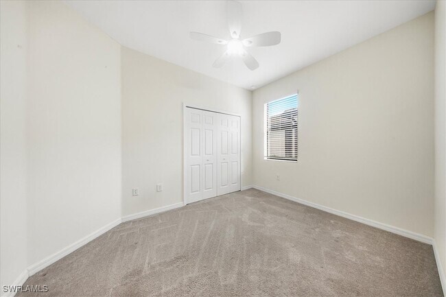 Foto del edificio - 9180 Glenforest Dr