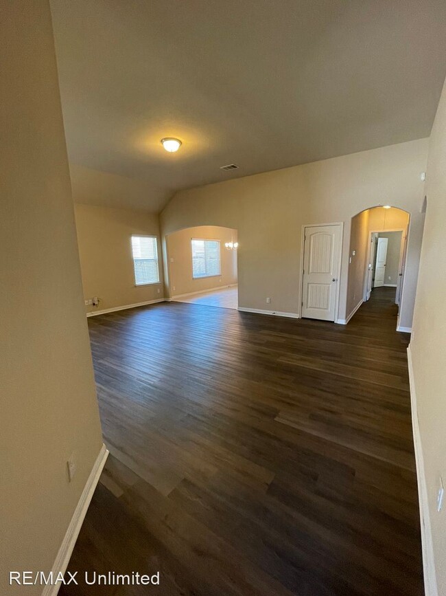 Building Photo - 3 br, 2 bath House - 9027 Indigo Lake