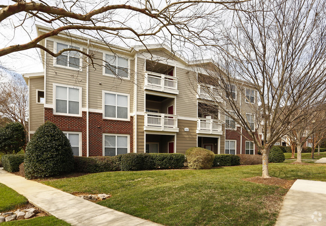 Cedar Springs Apartments Raleigh