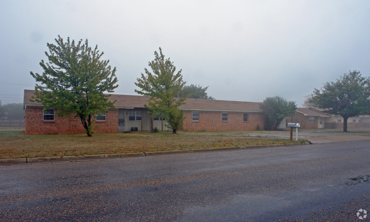 Foto del edificio - 600 Crosby Ave