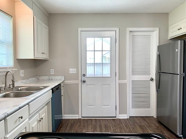 Building Photo - 9 S Sawgrass Cir