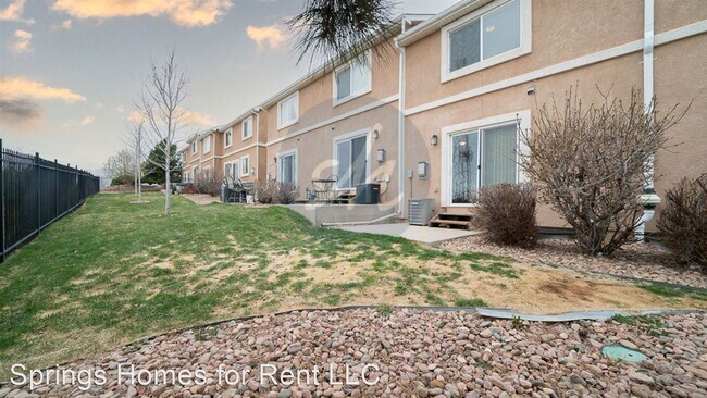 Foto del edificio - 3 br, 2 bath House - 216 Pecan Garden Vw