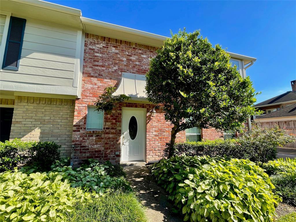 727 Bunker Hill Rd Unit 7, Houston, TX 77024 Condo for Rent in Houston, TX