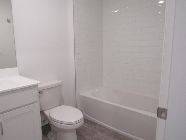 Building Photo - 4332 Pond Lily Ln