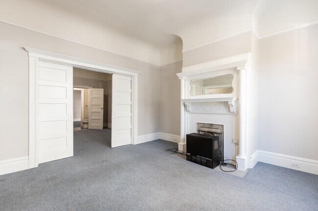 Living Room - 1545 Franklin St