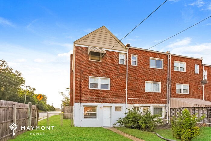 Foto del edificio - 4334 Greenhill Ave