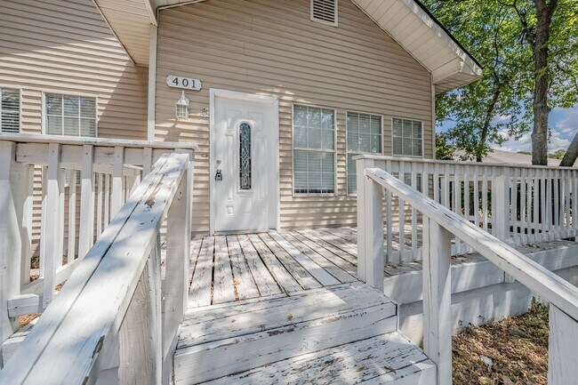 Foto del edificio - 401 S Anglin St