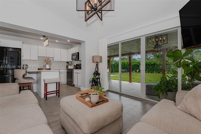 Foto del edificio - 1130 NE 143rd St