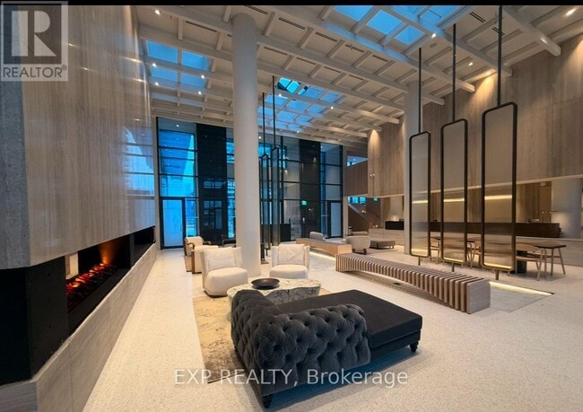 Building Photo - 195 Commerce St