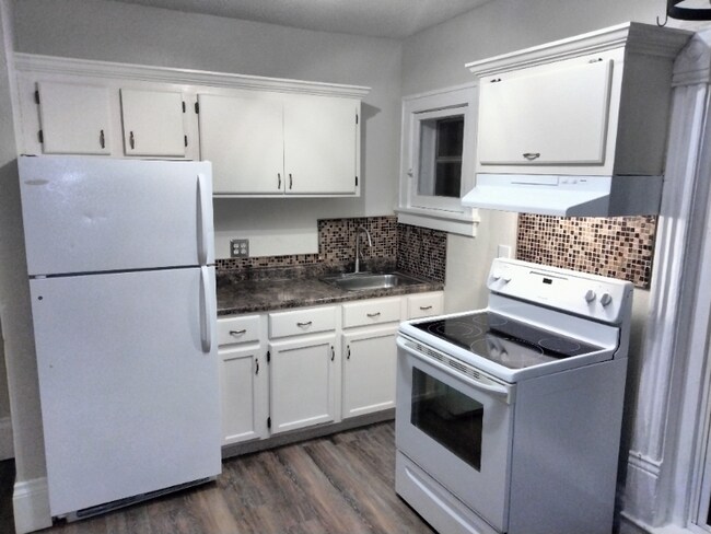 Building Photo - 7434 72nd Ln N