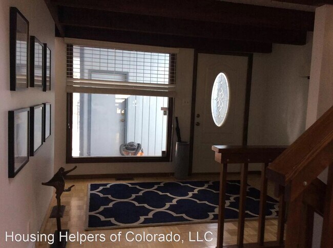 Foto del edificio - 4 br, 3 bath House - 4974 Clubhouse Ct