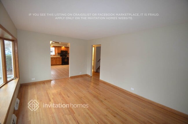 Building Photo - 9318 S 78th Ave