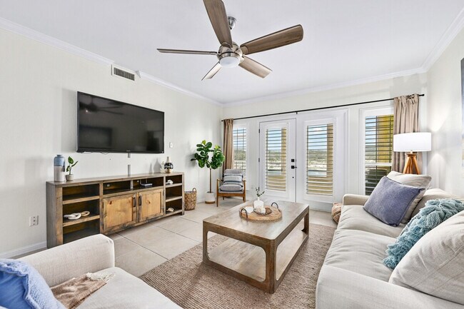 Building Photo - 3404 American Dr