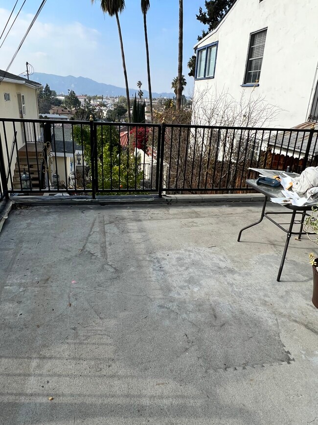 Building Photo - 1437 Plumas St