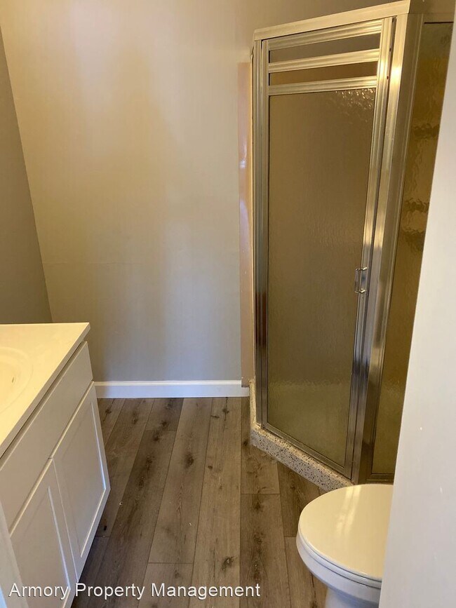 Foto del edificio - 2 br, 1 bath House - 170 Nassau St