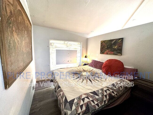 Foto del edificio - 215 Cathcart St