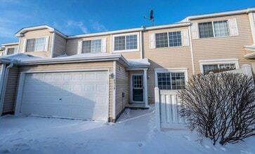 Building Photo - 8919 Ladino Cir