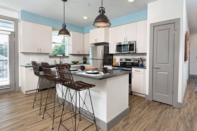 Flats at 703 apartments — community photo - Flats at 703