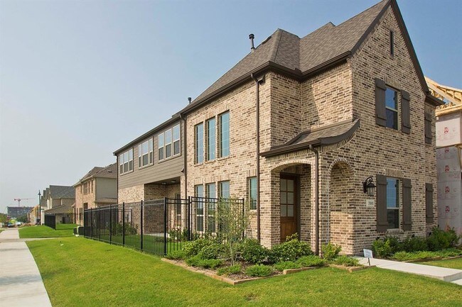Foto del edificio - 7001 Collin McKinney Pkwy