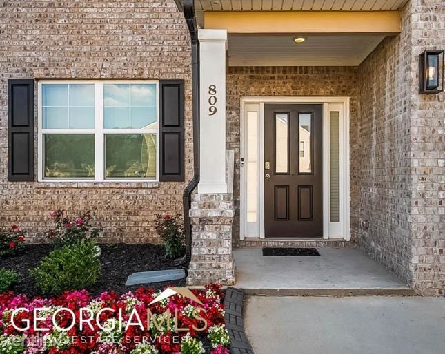 Building Photo - 5 br, 4 bath House - 809 Albright Ln