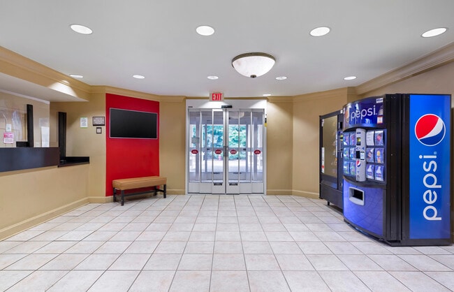 Foto del edificio - Furnished Studio-Boston - Westborough - East Main Street