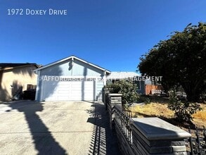 Building Photo - 1972 Doxey Dr