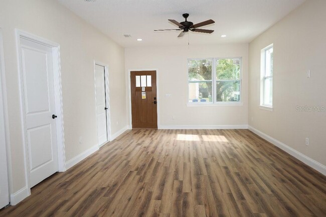 Living Room - 8406 N Semmes St