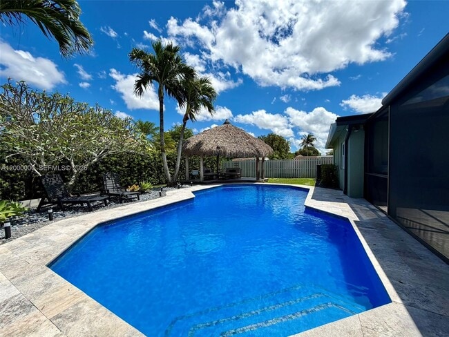 Foto del edificio - 5704 SW 116th Ave