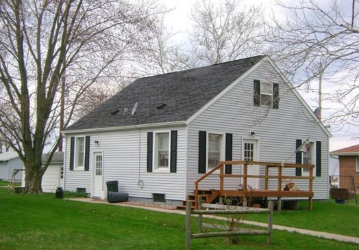 Primary Photo - 808 Park St