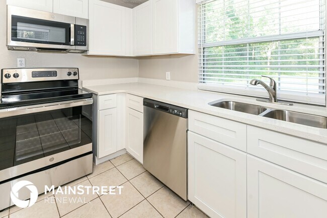 Foto del edificio - 2647 Barrett Rd