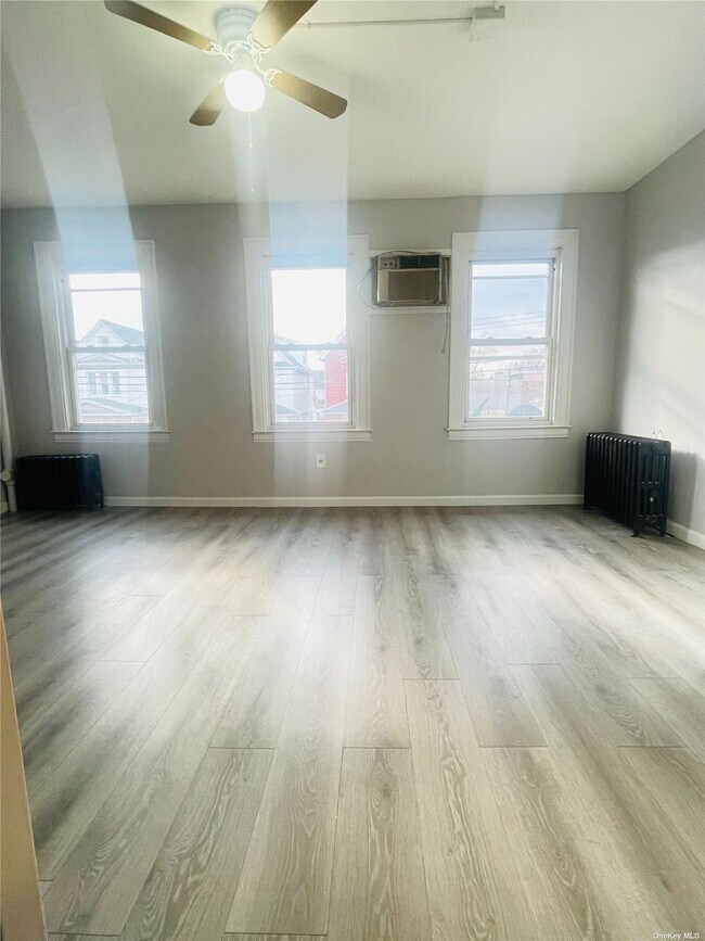 Foto del edificio - 101-17 131st St