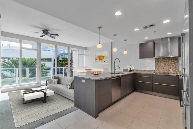 Foto del edificio - 175 1st St S