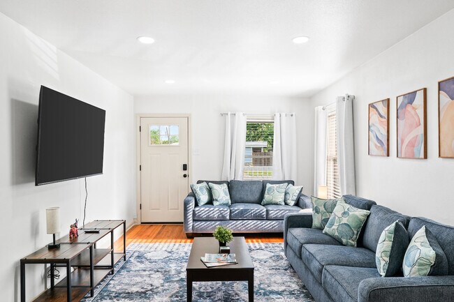 Foto del edificio - 4317 Amherst Dr