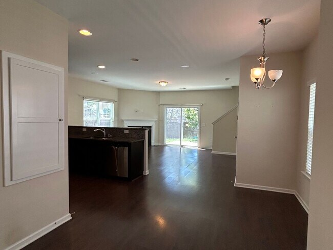 Building Photo - 224 Jackstay Ct