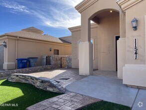 Building Photo - 11541 Porfirio Payan Dr