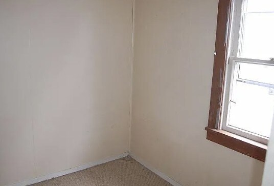 Foto del edificio - 915 Stocker Ave