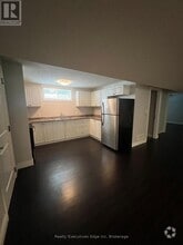 Building Photo - 119 Dallan Dr