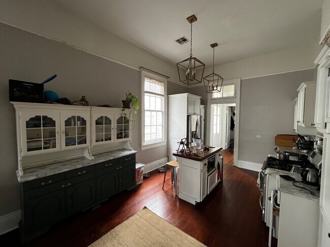 Foto del edificio - 604 Second St.