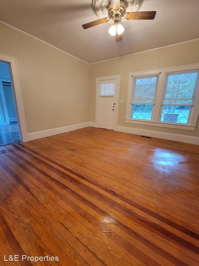 Foto del edificio - 3 br, 1 bath House - 12715 Moores Chapel Road