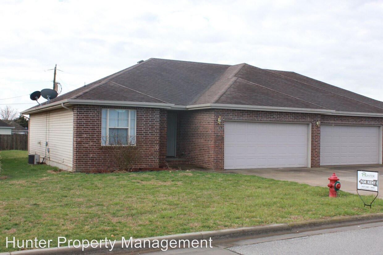 115 Dogwood St, Rogersville, MO 65742 Apartment for Rent in