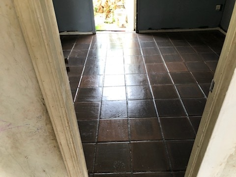 Foto del edificio - 1807 Maple Dr