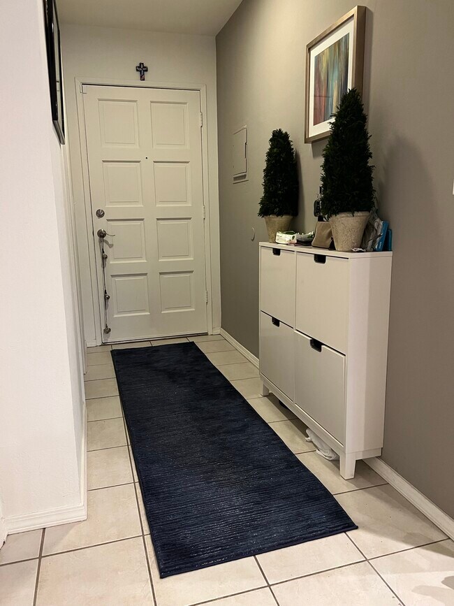 1035 Miramonte Dr Unit 6, Santa Barbara, CA 93109 Condo for Rent in